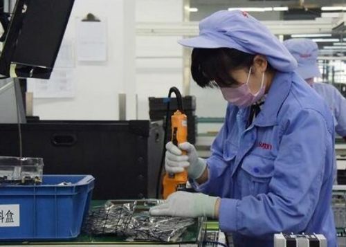 新一期LPR下行 精準滴灌助力降成本，金融戰疫穩固實體經濟